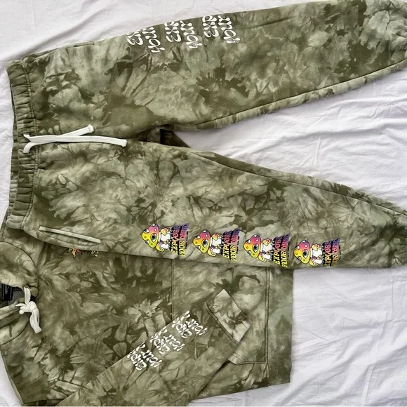 Green Tie-Dye Hoodie & Sweats Set - Picture 8 of 10